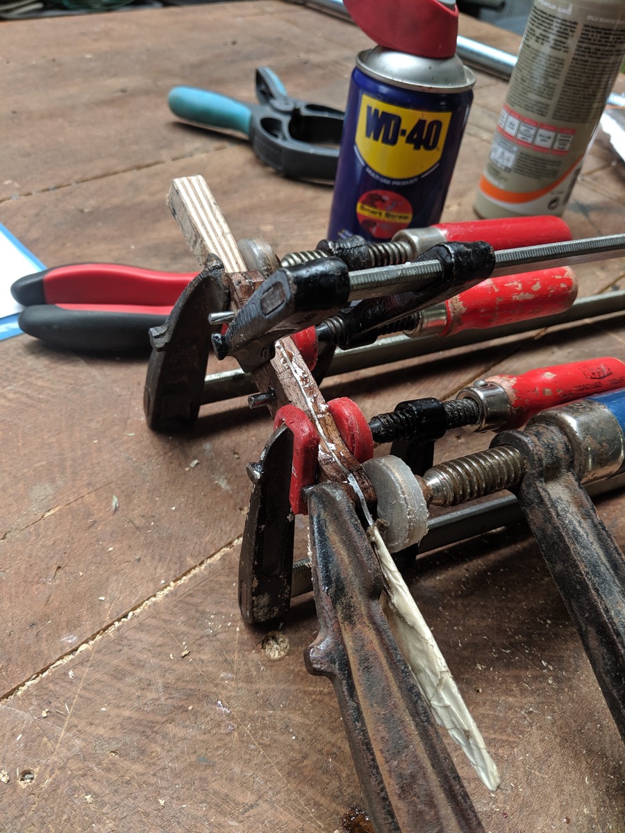 Walnut knife handle Fantpmas